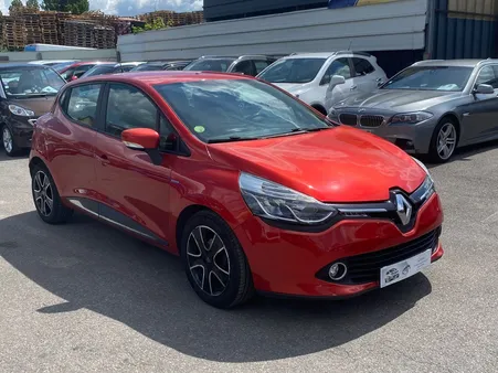 RENAULT CLIO IV dCi 90 SL Limited