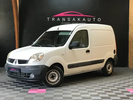 RENAULT KANGOO EXPRESS 1.5 DCI - 60ch GENERIQUE Radars de recul / distribution faite