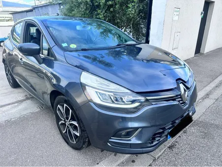 Clio 4 phase 2 dci 90 cv intens full led xénon 1 er main