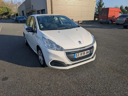 Peugeot 208 LIKE