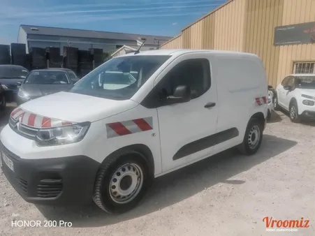 Citroen Berlingo Vu BLUE HDI / Kit distribution neuf / 3 PLACES / TVA récupérable
