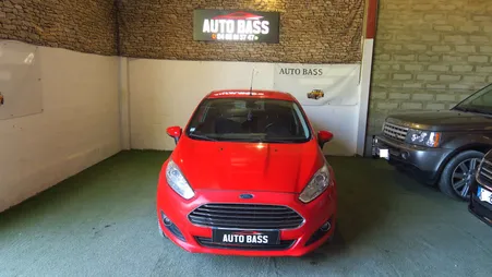 FORD Fiesta VI Phase 2 5 portes 1.5 TDCi 75 cv