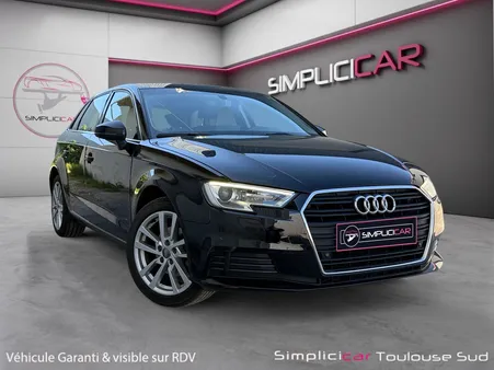 AUDI A3 SPORTBACK 35 TFSI 150 S tronic 7 Business line Caméra de recul Apple Carplay Garantie 12 mois
