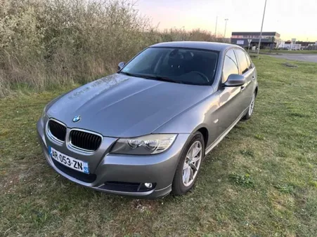 BMW 318 318D 143CH Edition Connecte Drive