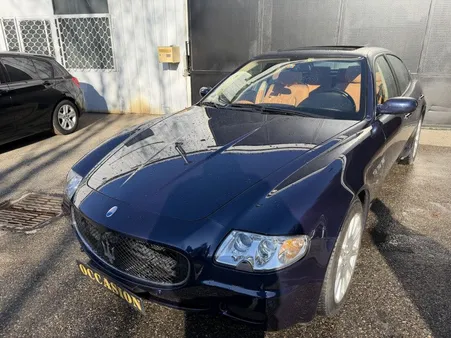 Maserati QUATTROPORTE 4.2 V8 DUOSELECT