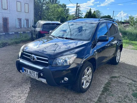 TAYOTA RAV4 177CH D-4D 4WD Pack Techno+ATTELAGE+QTOIT OUVRANT