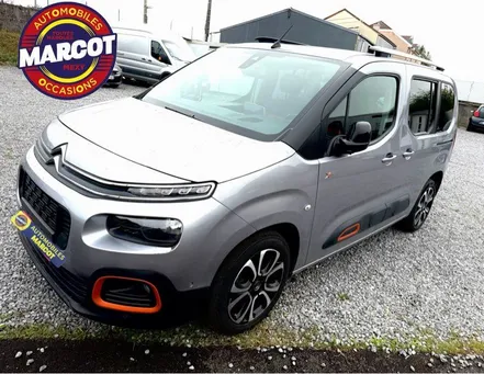 Citroën Berlingo XTR 1.5 hdi 130 ch Eat8 suivi complet Peugeot/ boîte auto / CarPlay / caméra /grip control