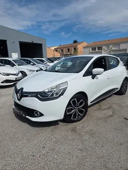 RENAULT Clio IV 1.5 dCi 90 cv A