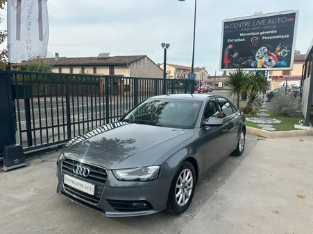 AUDI A4 2.0 TDi 136 cv BUSINESS LINE 99692 km Phase 2