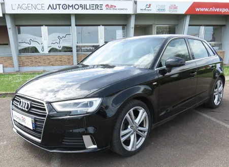 AUDI A3 Sportback 35 TDI 150ch S line / Entretien exclusif Audi