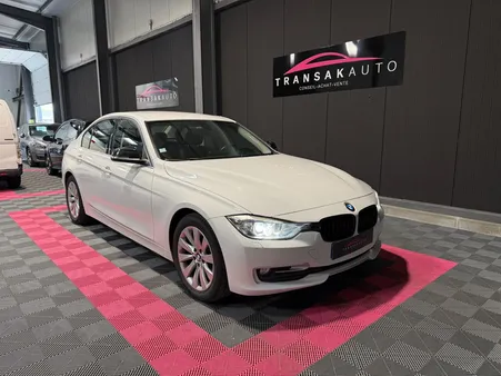 BMW SERIE 3 F30 320d 184 CV Modern A + RADAR DE RECUL + PALETTES AU VOLANT