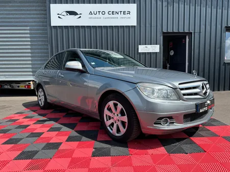 MERCEDES CLASSE C 220 CDI Elegance 170 CV 290000 KLM / BOITE AUTOMATIQUE 5 VITESSE / SIEGE CHAUFFANT / VOLANT MULTIFONCTION / CLIM AUTO / JANTE ALU 16 P ..../