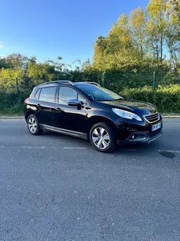 🚗 PEUGEOT 2008 1.2 VTi ALLURE – 2014 – ENTRETIEN OK – PAIEMENT EN 3X/4X SANS FRAIS