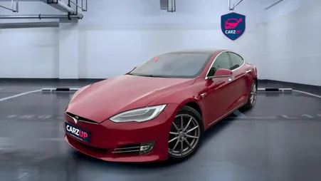 TESLA Model S Performance * 328 ch * 4x4 * Toit Panoramique * Caméra 360