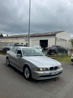BMW Série 5 (E39) Berline 520d 2.0 d 136cv M47