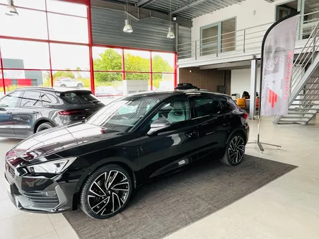 Cupra leon hybrid 1,4 245 dsg6 gps camera apple carplay keyless virtual cockpit park pilot drive profile regulateur limiteur full led sieges sport jantes 19 excellent etat