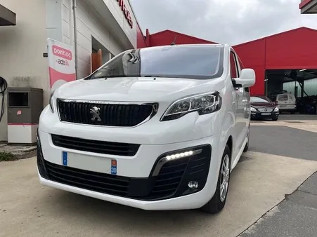 Peugeot TRAVELLER 8 places / ATTELAGE / CAMERA / CLIM AUTO / PORTE LATERALE D +G