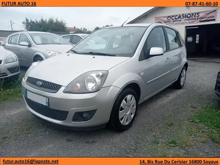 Ford Fiesta V restylée 1.25i 16v 75cv 147 000 kms