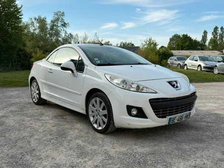 Peugeot 207 CC 1.6l 112ch (GEO-FRANCE)