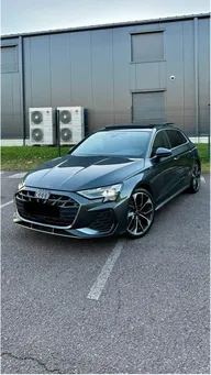 🇫🇷 Audi A3 35 TDi 150cv SportBack FaceLift 2025 Stronic Sline+ FULL 8000kms ToitOuvrant/Matrix/Sonos/Camera