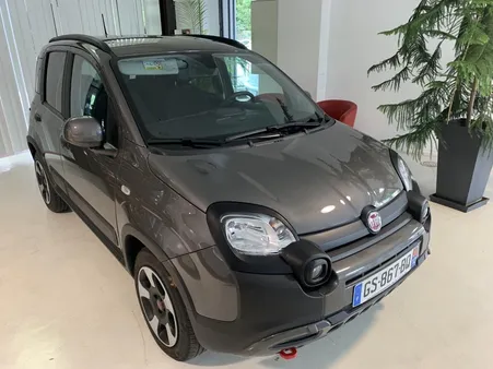FIAT PANDA CROSS HYBRIDE 70ch BSG