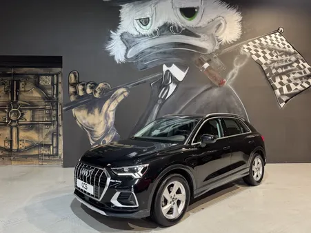 Audi Q3 35 TFSI 150 S Tronic DESIGN LUXE 1ere Main Attelage