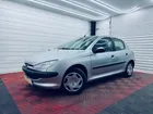 Peugeot 206 1.4 i 75 XT BVA / ATTELAGE - KIT DISTRIBUTION NEUF