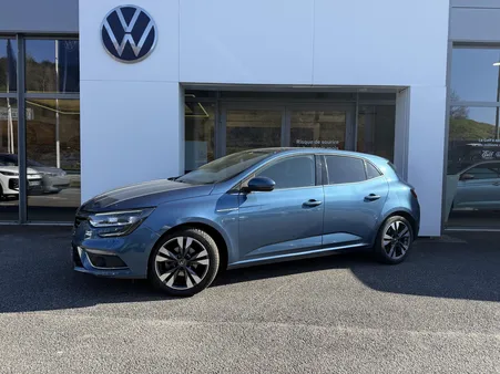 RENAULT Mégane IV Berline TCe 140 EDC FAP Intens