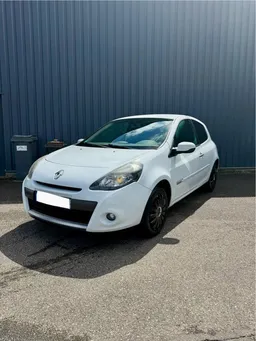 Renault Clio III 1.2 TCe 100ch Expression Clim