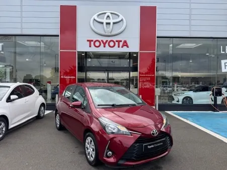 Toyota Yaris 70 VVT-i France Connect 5p RC19