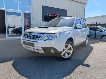 Subaru forester 2.0d xs / toit ouvrant / sieges chauffants / camera de recul