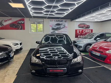 B.M.W. 3 Berline 318D 2.0 143CH E90