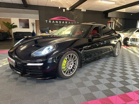 PORSCHE PANAMERA S V6 3.0 416 Hybrid Tiptronic S / BOSE / SOFT CLOSE / TOIT PANORAMIQUE / CAMERA DE RECUL