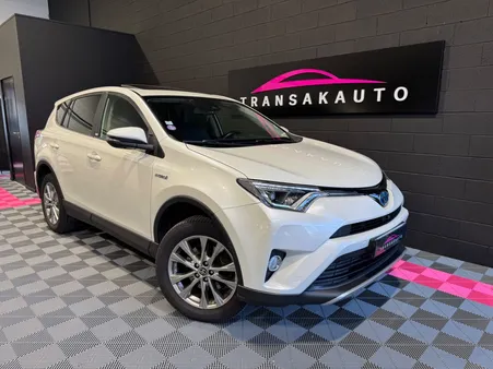 TOYOTA RAV4 HYBRIDE 2.5 VVTI 197ch 2WD ÉDITION HYBRIDE ONE NUMÉROTÉ 24/200 / Suivi Toyota / Toit ouvrant / Caméra 36
