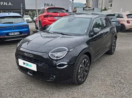 Fiat 600 1.2 Hybrid 100ch La Prima DCT6