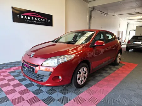 RENAULT MEGANE III BERLINE dCi 85 cv Expression - Kit distribution neuf - Garantie