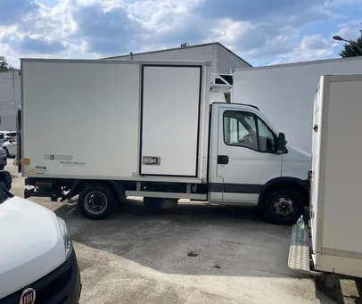 IVECO DAILY 35C13 HAYON Frigorifique