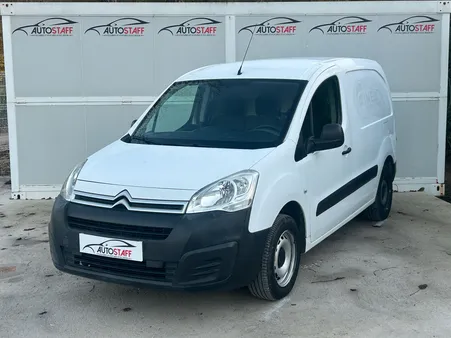 8320 HT – Citroën BERLINGO 1.6 BlueHDi 100 Club