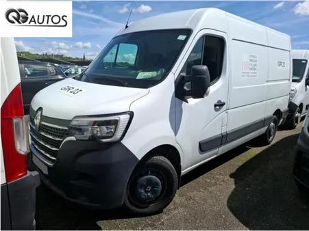 RENAULT MASTER Grand Confort F3500 L2H2 / 2.3 dCi / 135 Ch / Traction / 1ère main / 28 089 km / GTIE 12 mois