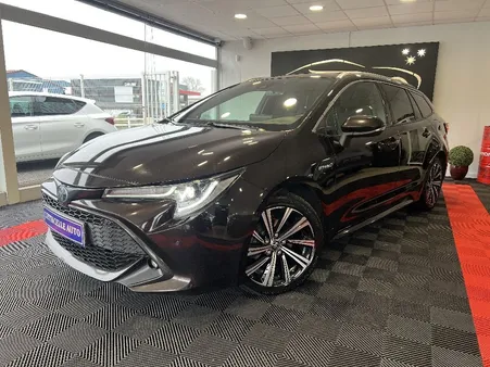 Toyota corolla touring sports HYBRIDE 122h Design