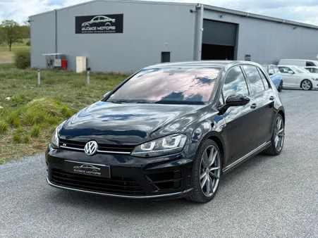 Volkswagen Golf 7 R – 300 ch / 4Motion / Essence / 2014 / Noir / 143 750 km / Suivi / Jantes 19 / Caméra de recul / Keyless / Belle configuration / Garantie 3 mois