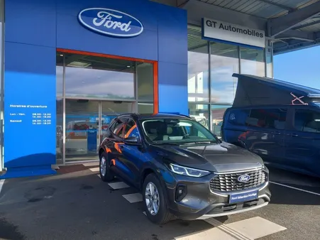 Ford Kuga (3) 2.5 180 hybrid Flexifuel Pshift Titanium
