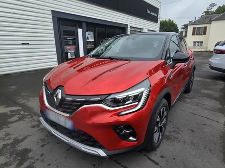 Renault Captur (2) techno TCe 90