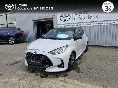 Toyota Yaris 116h GR Sport 5p MY22