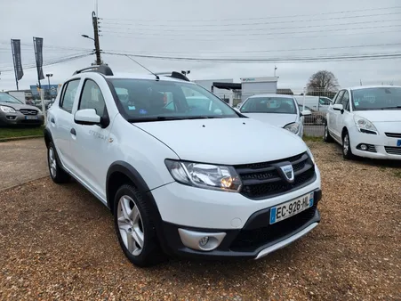 Dacia sandero stepway 0.9tce 90cv en excellent état