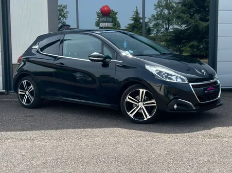 PEUGEOT 208 1.2 PureTech 110ch GT Line