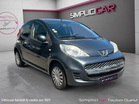 PEUGEOT 107 1.0e 12V 68ch BLUE LION Trendy Garantie 12 mois