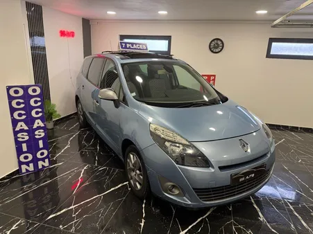 Renault Scenic III 7 PLACE 1.6 Dci 130cv eco2 ENERGY toit ouvrant ct ok entretien renault première main