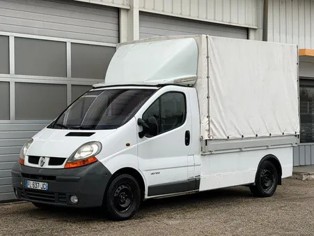 Renault Trafic 1.9 l DCI 100 plateau caisse BÂCHE
