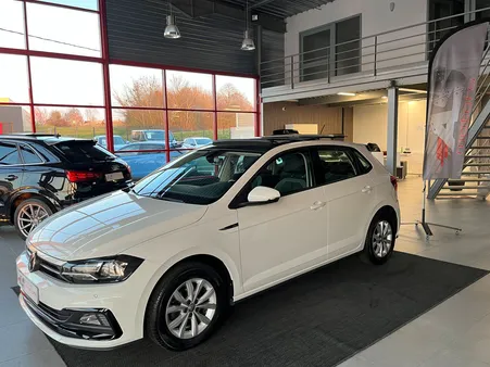 Volkswagen polo 1,0 tsi 95 r-line dsg7 toit panoramique ouvrant gps regulateur adaptatif limiteur park pilot feux halogene jantes alu 15 excellent etat